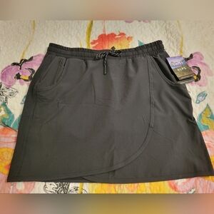 NWT Swiss Alps Ladies Skort